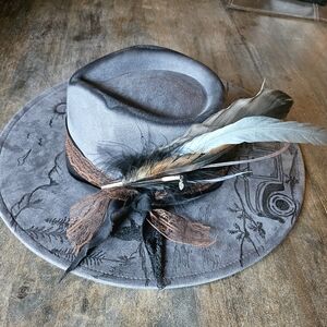 NWT Gray Western Fedora Cowboy Hat with Feather Hat Pin